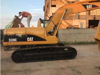Crawler excavator CATERPILLAR 320C