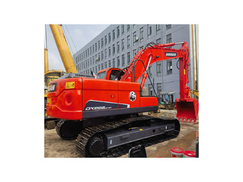 Crawler excavator DOOSAN DX225