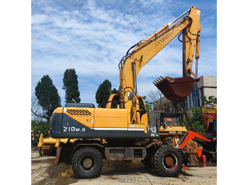 Wheel excavator Hyundai 210w-9 wheel excavator: picture 2