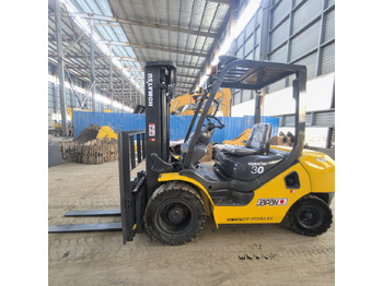 Diesel forklift KOMATSU