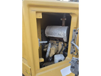 Mini excavator CAT 306: picture 4