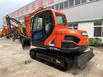 Crawler excavator DOOSAN DX75