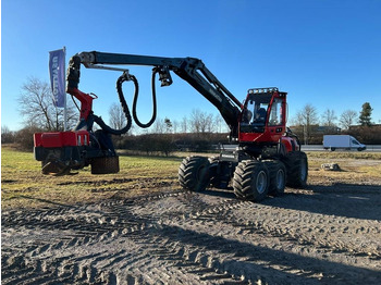 Forestry harvester KOMATSU