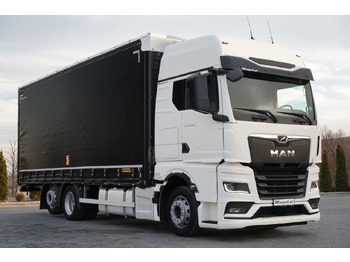 Curtainsider truck MAN TGX 26.480