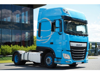 Tractor unit DAF XF 460