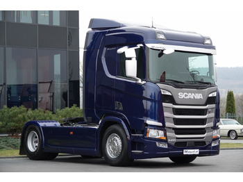 Tractor unit SCANIA R 450