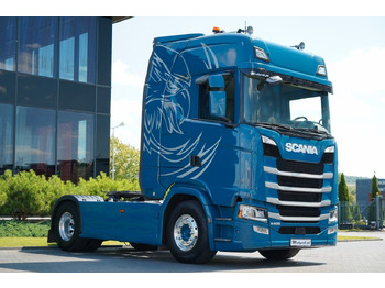 Tractor unit SCANIA S 500