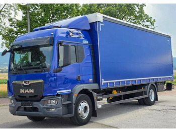 Curtainsider truck MAN TGM 18.290