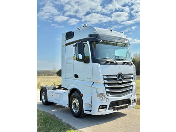 Tractor unit MERCEDES-BENZ Actros 1845