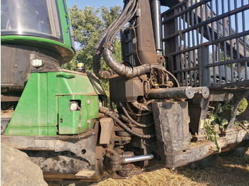 Forwarder JOHN DEERE 1910E: picture 5