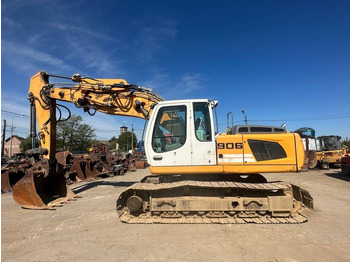 Crawler excavator Liebherr R 906 LC: picture 4