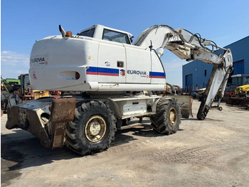 Wheel excavator New Holland MH Plus: picture 4