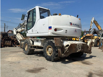 Wheel excavator New Holland MH Plus: picture 5