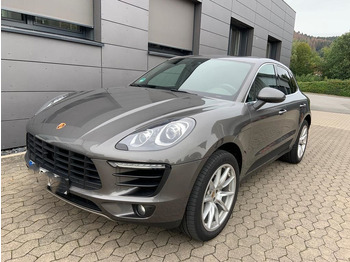 Car PORSCHE