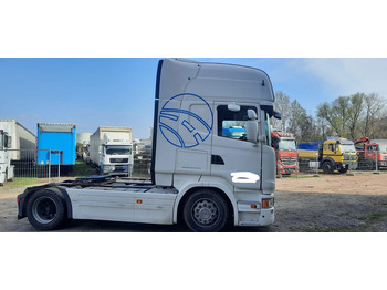 Tractor unit Scania R450: picture 3