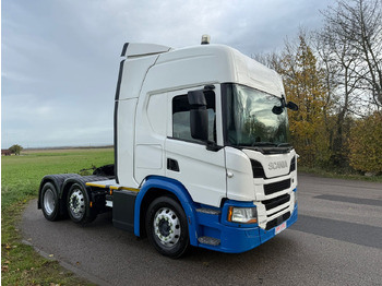 Tractor unit SCANIA P 450