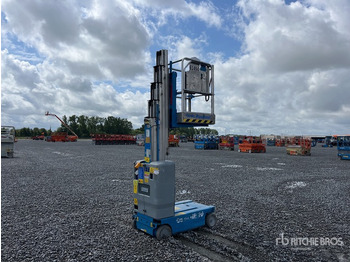 Vertical mast lift GENIE