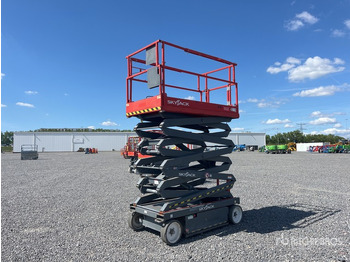 Scissor lift SKYJACK