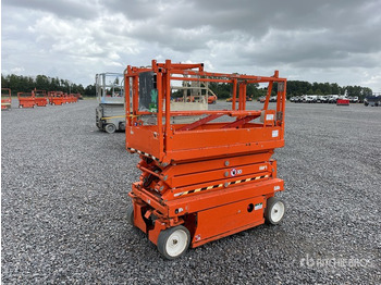 Scissor lift SKYJACK