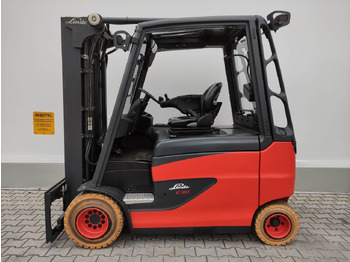 Electric forklift LINDE E