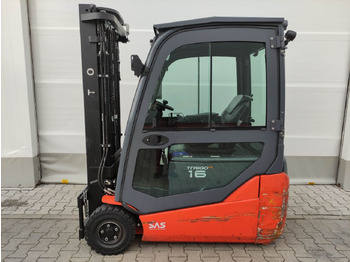 Electric forklift TOYOTA
