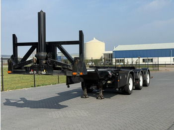 Container transporter/ Swap body semi-trailer D-TEC