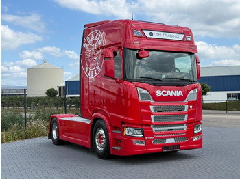 Tractor unit SCANIA R 450