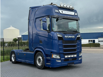 Tractor unit SCANIA S 500