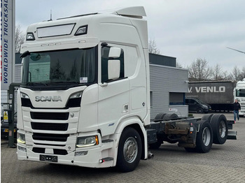 Cab chassis truck SCANIA R 650