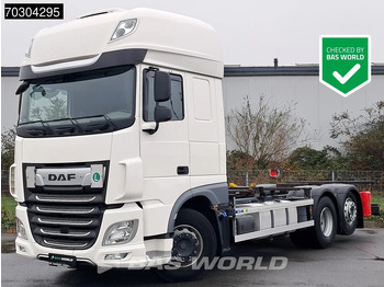 Container transporter/ Swap body truck DAF XF 480