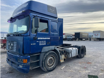 Tractor unit MAN 19.464 F2000: picture 3 Tractor unit MAN 19.464 F2000: picture 3