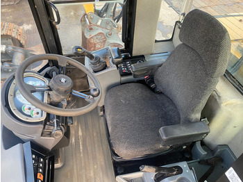 Caterpillar 924 H leasing Caterpillar 924 H: picture 4 Caterpillar 924 H leasing Caterpillar 924 H: picture 4