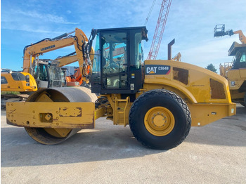 Caterpillar CS64B NVT leasing Caterpillar CS64B NVT: picture 2