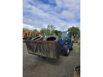 Telescopic handler Terex Telelift 4017: picture 5