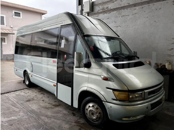 Minibus IVECO Daily