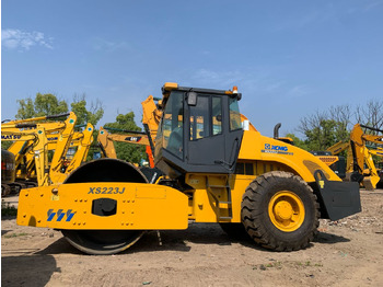 Road roller XCMG XS223J