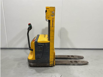 Stacker JUNGHEINRICH EJC