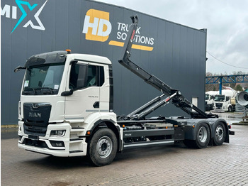 Hook lift truck MAN TGS 26.470