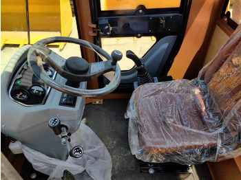 Wheel loader SDLG LG920: picture 4