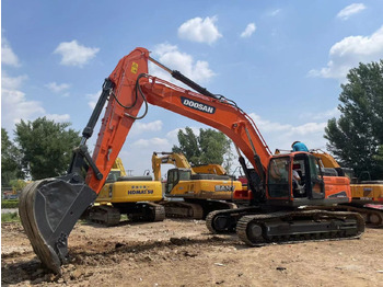 Crawler excavator DOOSAN DX340: picture 3