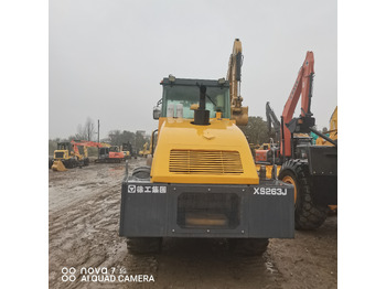 Road roller XCMG XS263J: picture 5 Road roller XCMG XS263J: picture 5