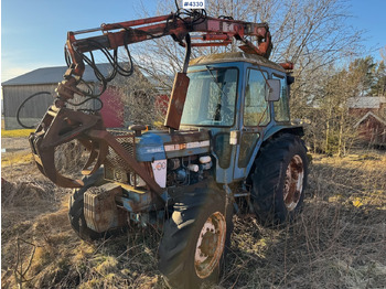 Farm tractor FORD