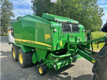 Tedding equipment JOHN DEERE 2000 Series