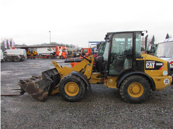 Wheel loader CATERPILLAR 906M