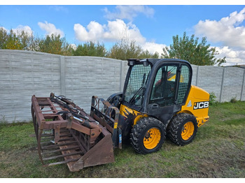 Skid steer loader JCB
