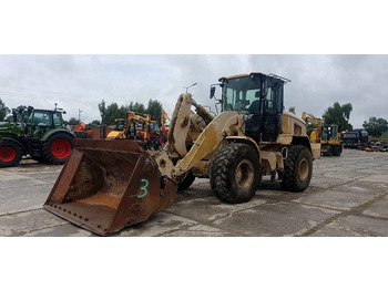 Wheel loader CATERPILLAR 938M