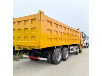Tipper for transportation of flour SHACMAN: picture 4