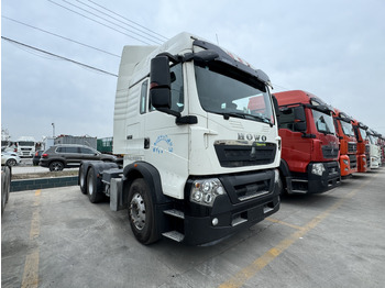 Tractor unit SINOTRUK HOWO