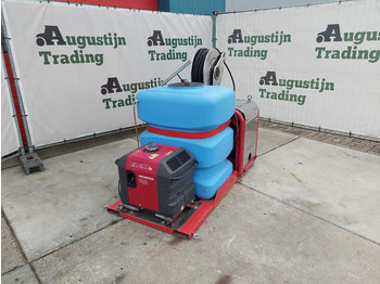 Pressure washer