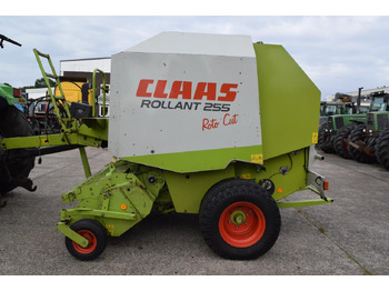 Round baler CLAAS